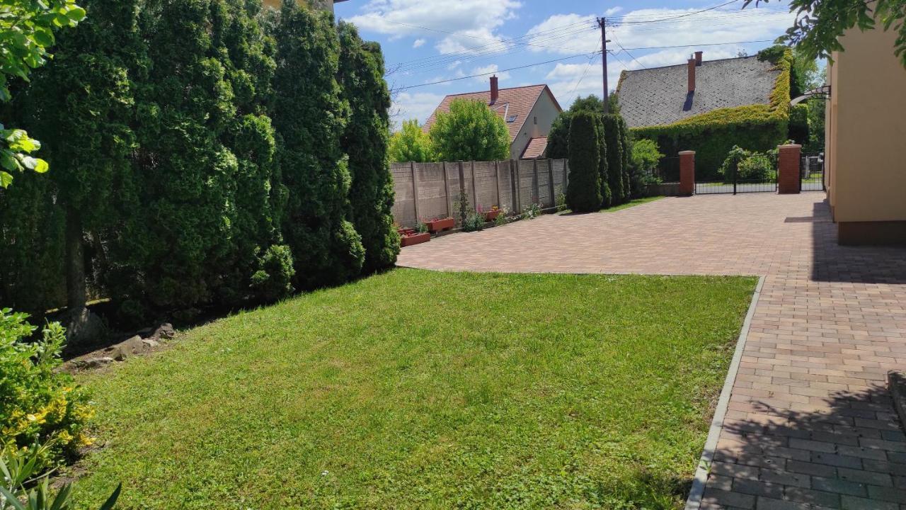 Appartamenti Delle Vacanze Keszthely Eksteriør bilde